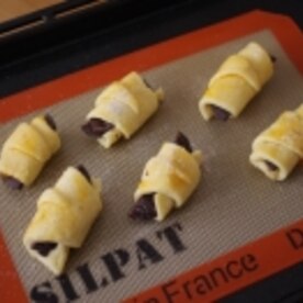 Hmで作る簡単チョコっとクロワッサン レシピ 作り方 By めろんぱんママ めろんカフェ 楽天レシピ Hmで作る簡単チョコっとクロワッサン レシピ 作り方 By めろんぱんママ めろんカフェ 楽天レシピ